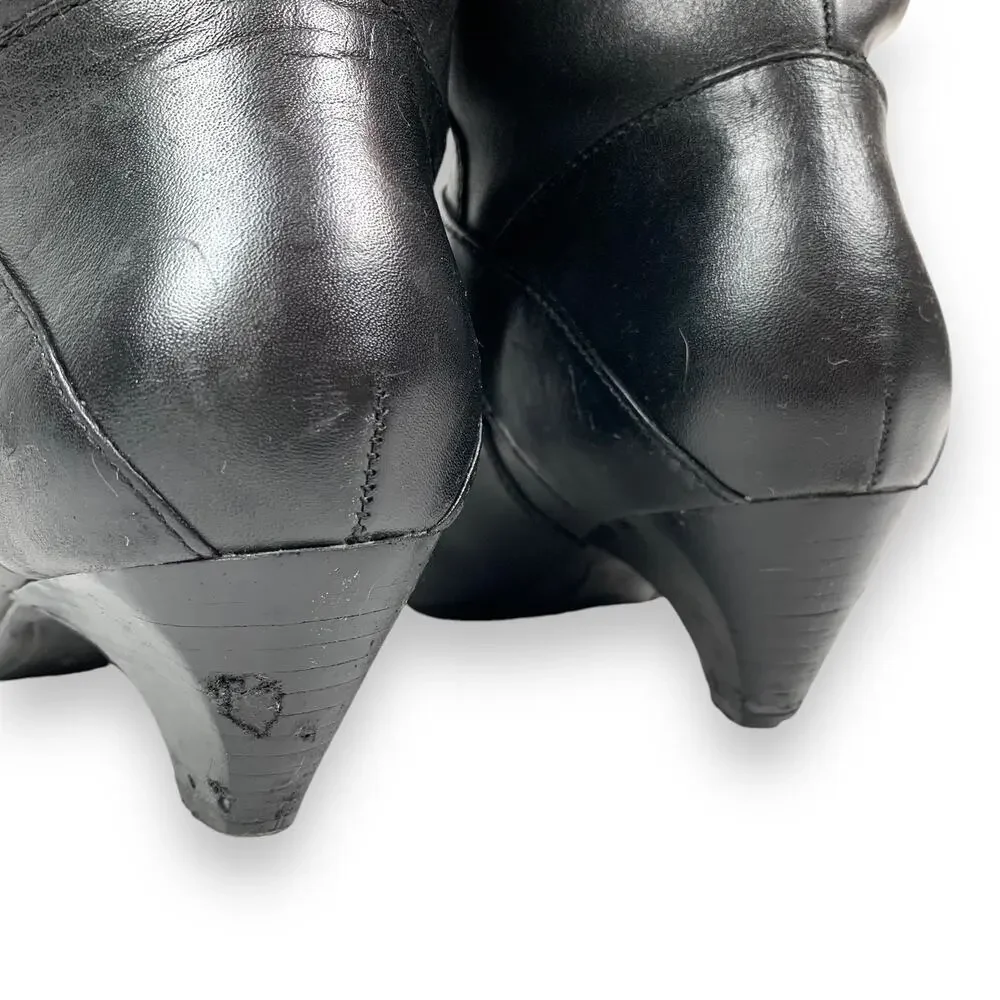 2000's MARC FISHER tall black leather boots with silver ring and low heels - Picture 11 of 12